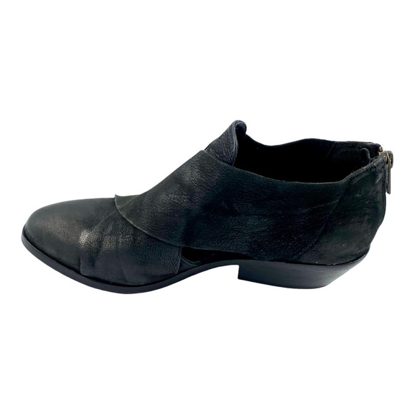 Eileen Fisher Black Cluster Crisscross Leather ankle boots 7.5 US steampunk boho - Picture 7 of 11